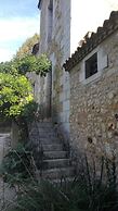 Les Tamaris