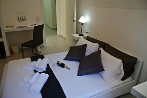 Empire Suites