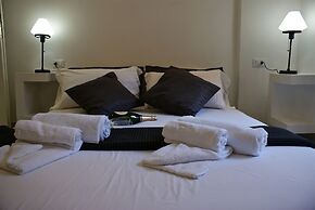 Empire Suites