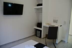 Empire Suites
