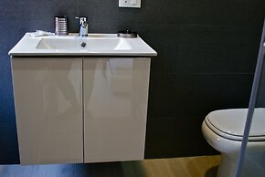 Empire Suites