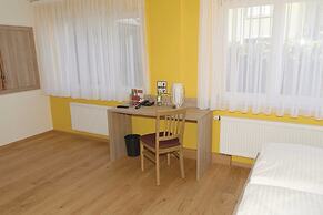 RotHweinHotel