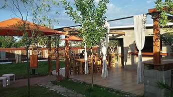 Nelumbo Petit Chalet