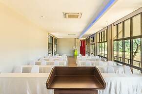 Chiangrai Lake Hill Resort