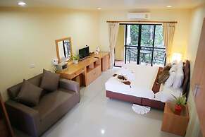 Chiangrai Lake Hill Resort