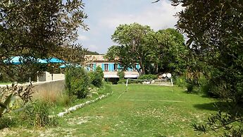 Bastide De La Lézardière