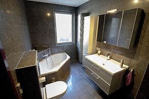 Luxe Gastenverblijf Kamerton