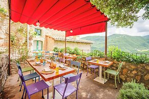 Castello di Postignano Relais