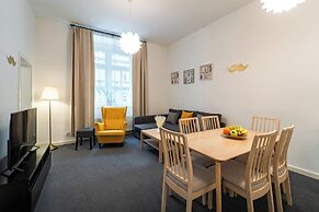 Little Tom Apartments