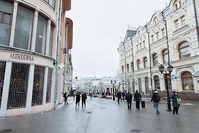 Pathos near Kremlin