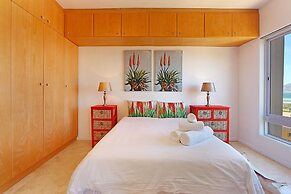 Neptune Isle 214