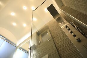 Theasis Luxury Suites