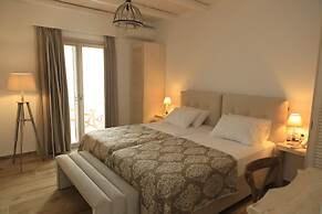 Theasis Luxury Suites