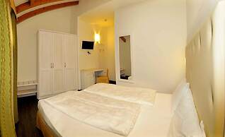 Alpen Hotel Eghel