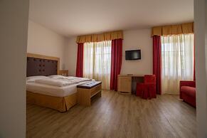 Alpen Hotel Eghel