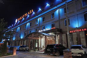 Rakat Plaza