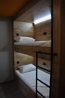 Full House Capsule Hostel