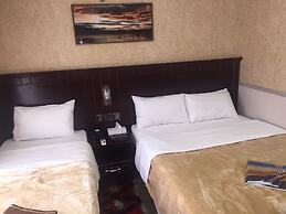 Ana Palace Hotel
