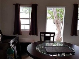 Hill Top Suites