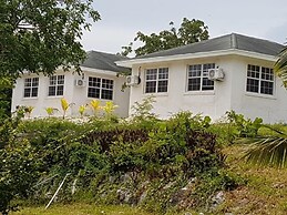 Hill Top Suites