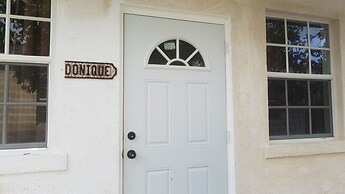 Hill Top Suites