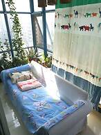 Golden guesthouse