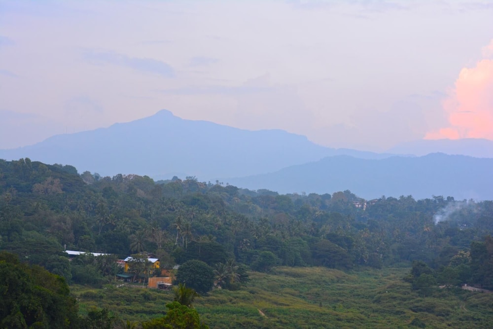 Elegance Range Resort