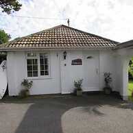 Camellia chalet