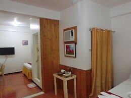Axis Pension Hotel