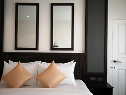 T Villas Huahin