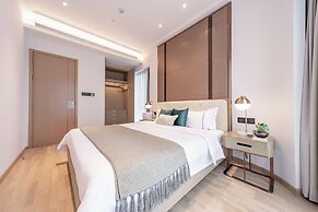 Platinum Stearns Hotel