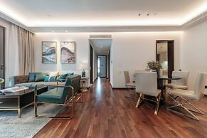 Platinum Stearns Hotel