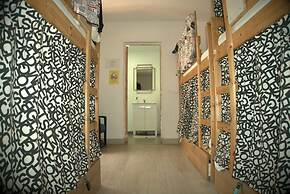Puerto Nest Hostel