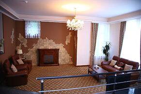 Multi Rest House