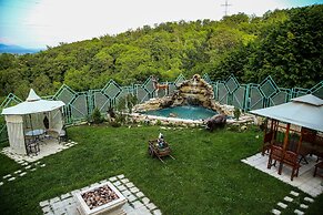 Multi Rest House