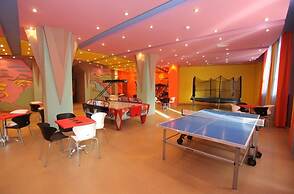 Multi Rest House