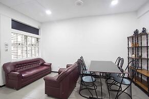 Manning Apartment