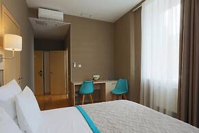 U Hotel