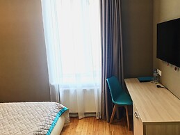U Hotel