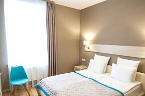 U Hotel