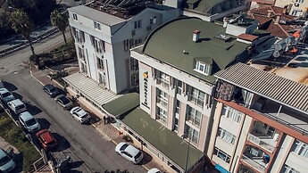 Hotel Mandalin