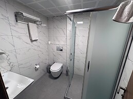 Hotel Mandalin