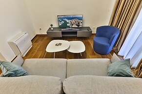 ROYAL GARDENS Apartments