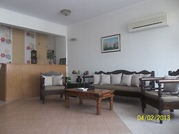 Kastro Hotel