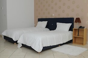 Free Zone Hotel