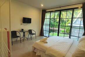 M Resort
