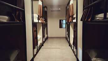 Houselet Hostel