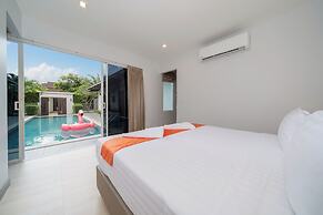 Phuket La Siesta, Naiharn Beach