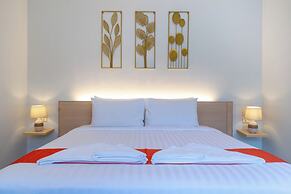 Phuket La Siesta, Naiharn Beach