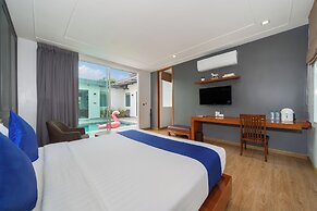 Phuket La Siesta, Naiharn Beach